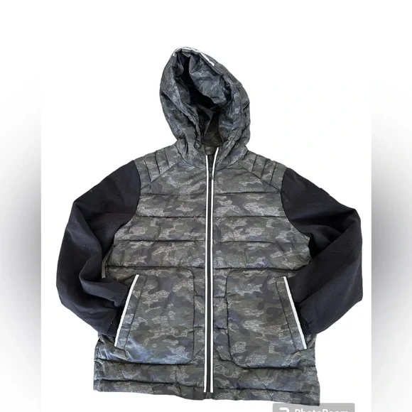 Michael Kors Puffer Jacket - Picture 2 of 3